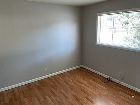 8 Laurel Ave unit 3 photo 5