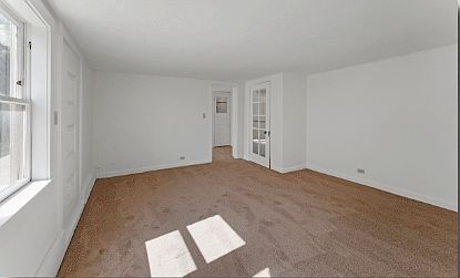 1131 Park Ave photo 4