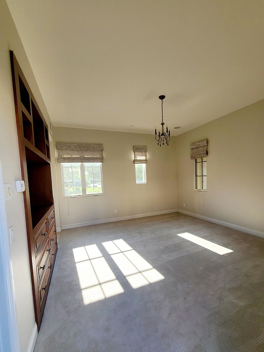 8256 The Landing Way photo 4
