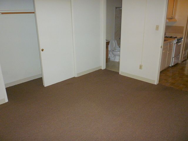 1079 San Pablo Ave photo 4