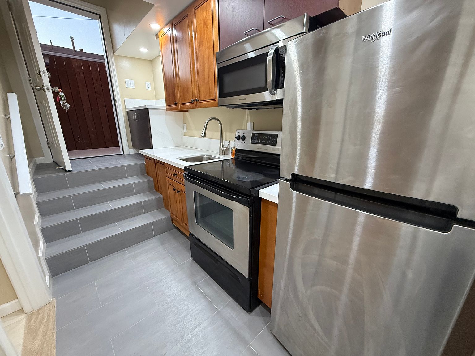 5523 Mary Lane Drive photo 3