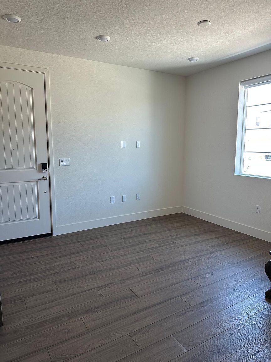 5848 Placer Dr photo 5