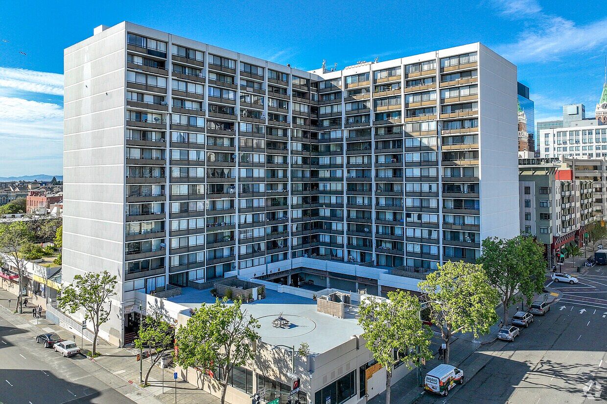 801 Franklin St Oakland, CA 94607 photo 2