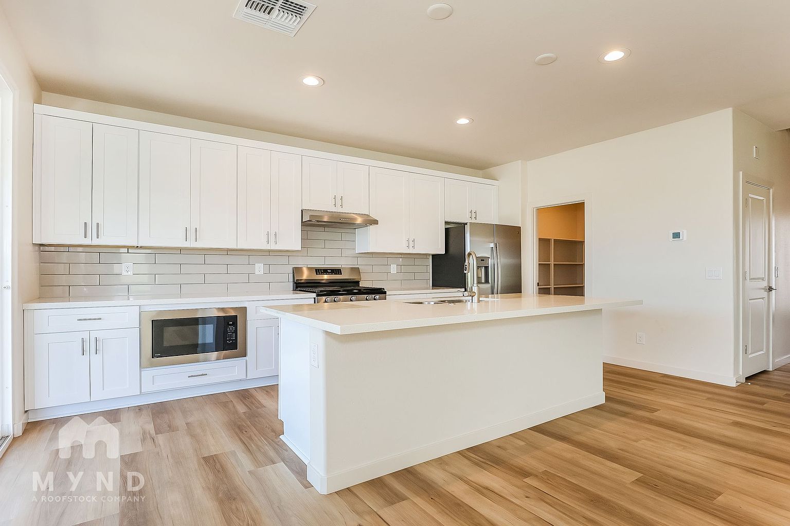 615 N Vine St Chandler, AZ 85225 photo 5