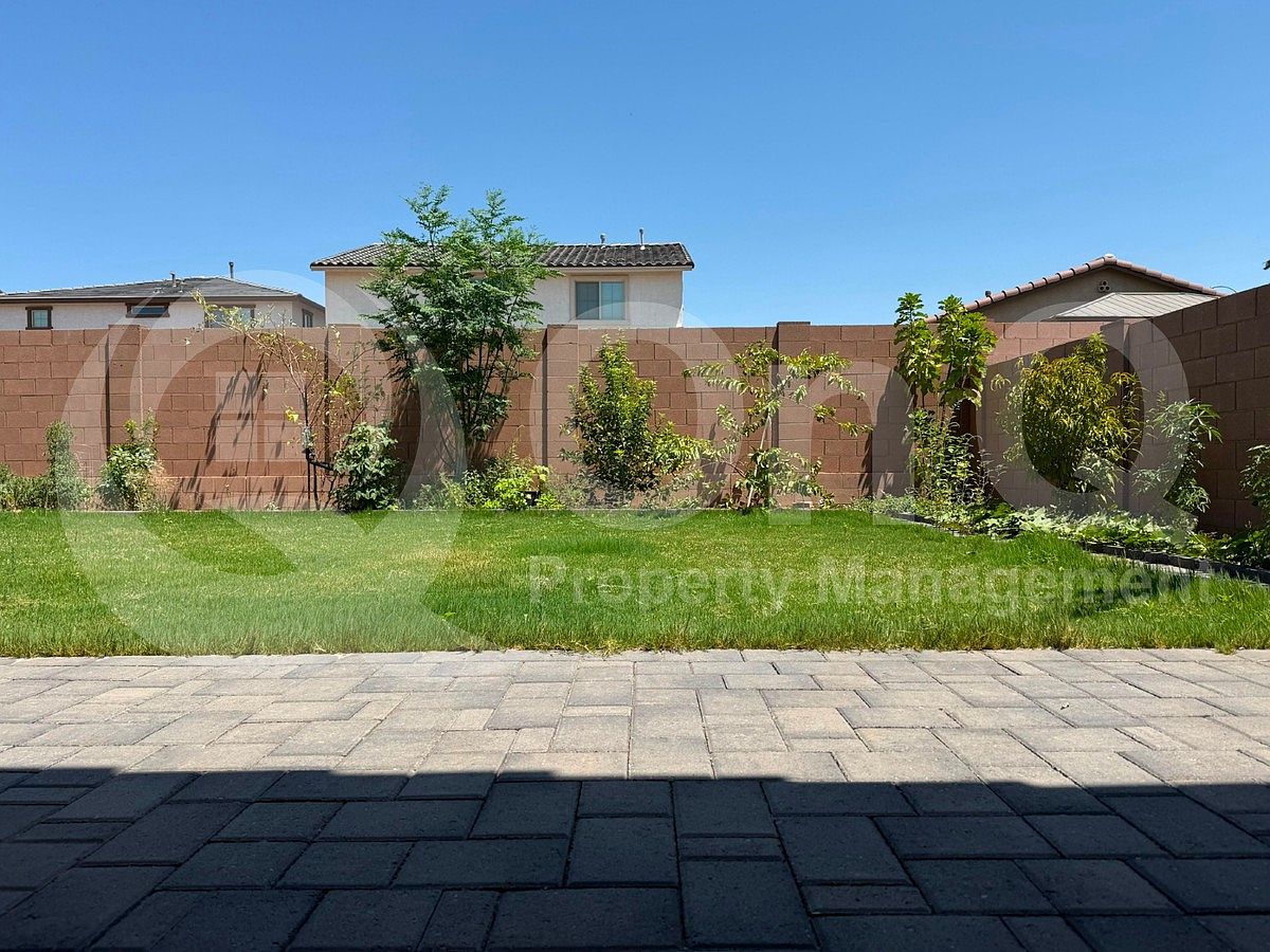 5755 S Marron photo 3