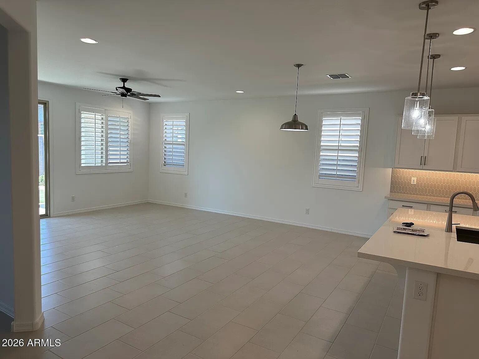 10278 W Amelia Ave photo 5