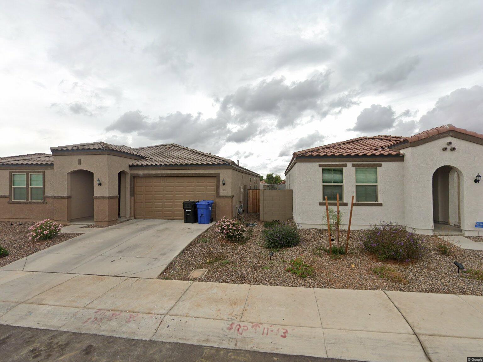 2548 W Grenadine Rd Phoenix, AZ 85041 photo 2