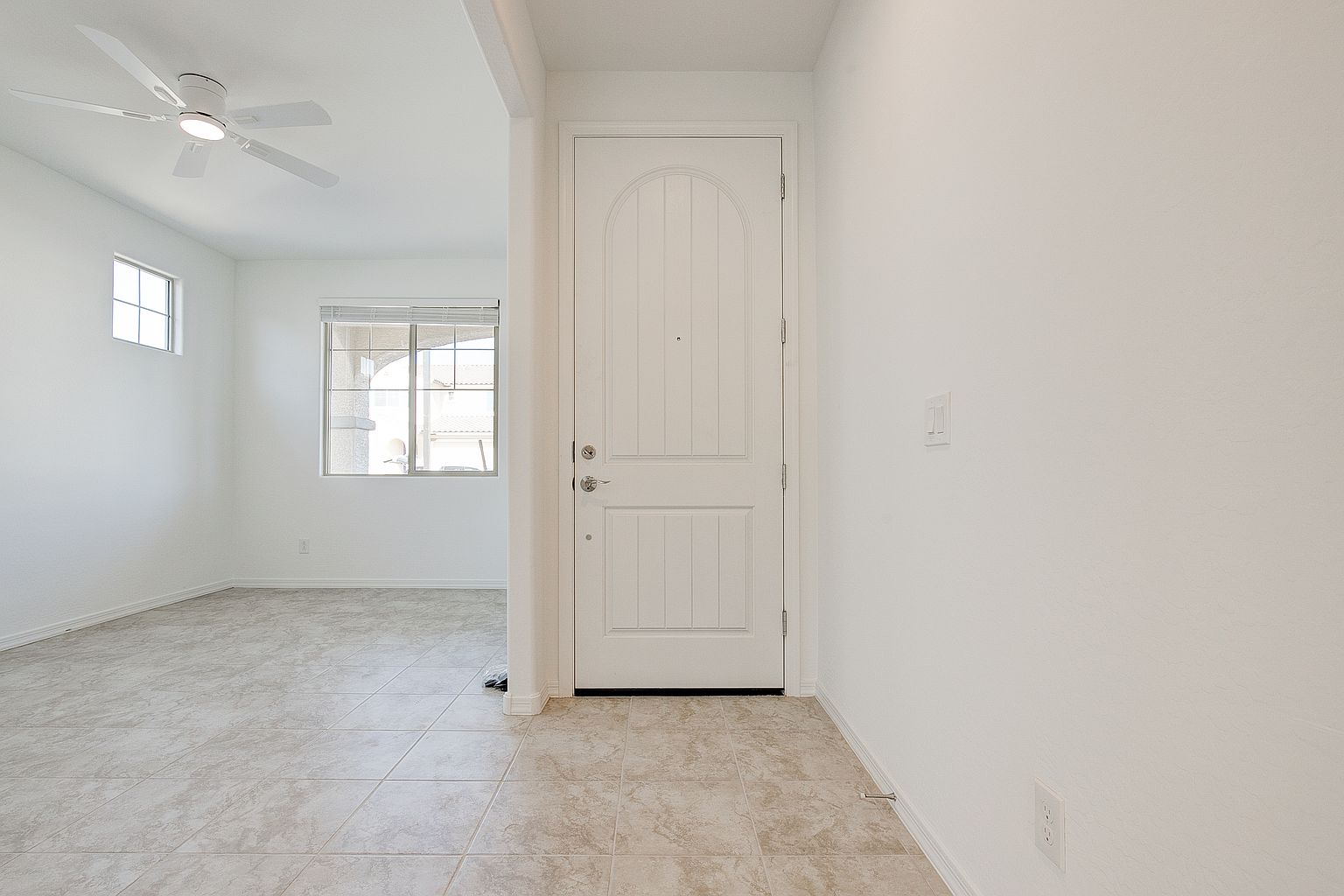 16805 W Shangri La Rd photo 5