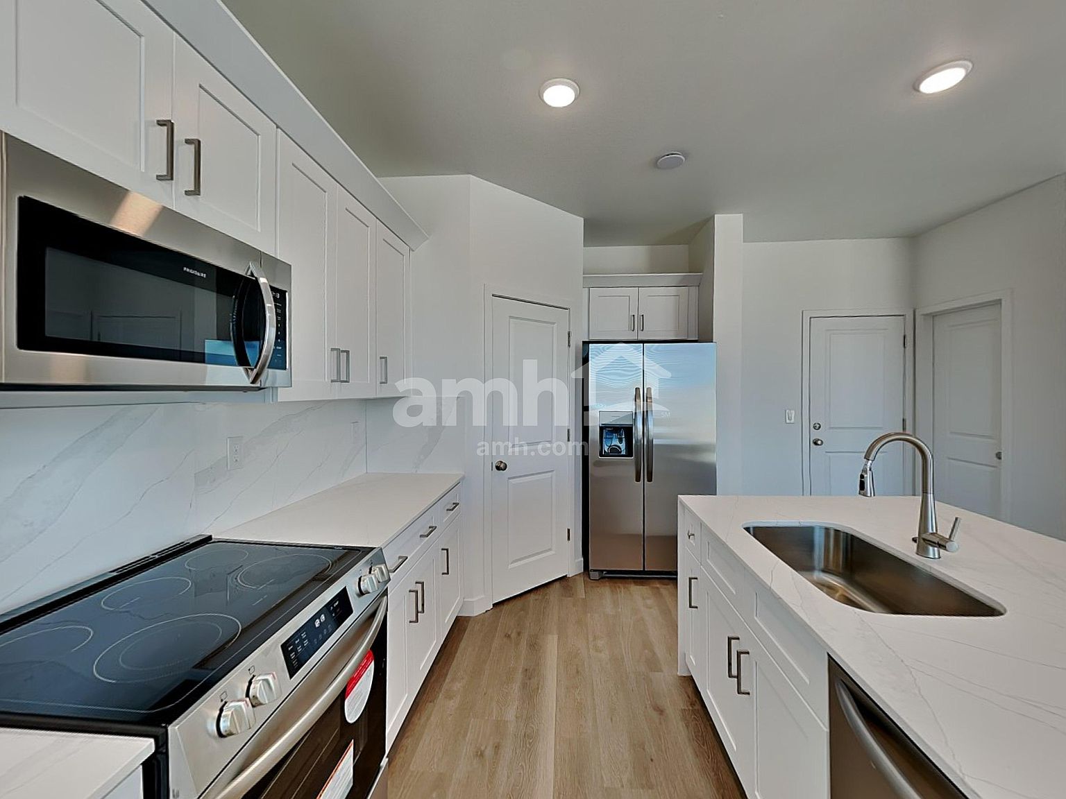 6967 N 125th Dr photo 3