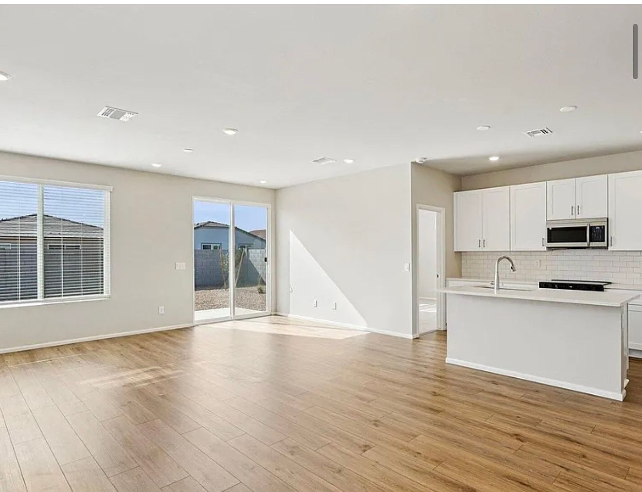18006 W Calle Lejos photo 2