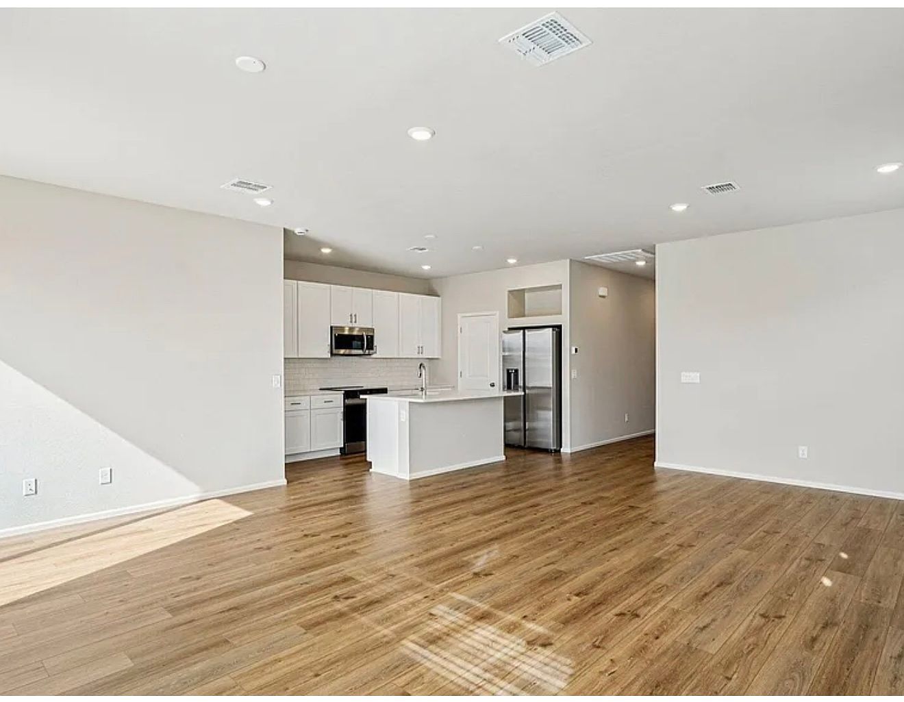 18006 W Calle Lejos photo 3