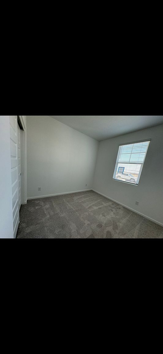 14948 W Hackamore Dr photo 4