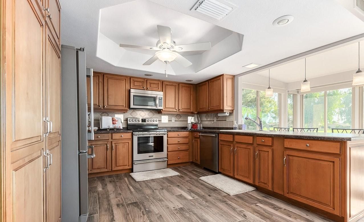 1253 Leisure World Blvd photo 3