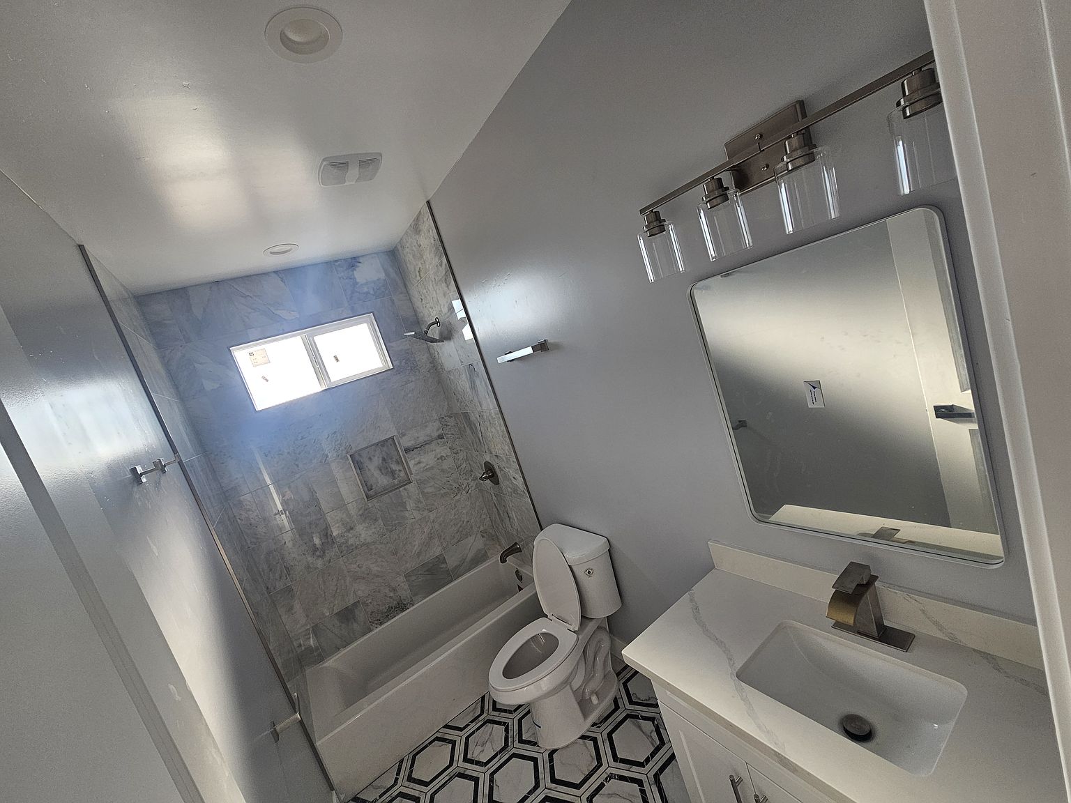 37753 W Pierce St photo 5