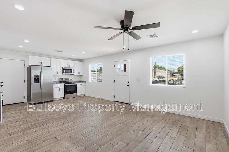 428 S 97th Pl Mesa, AZ 85208 photo 5