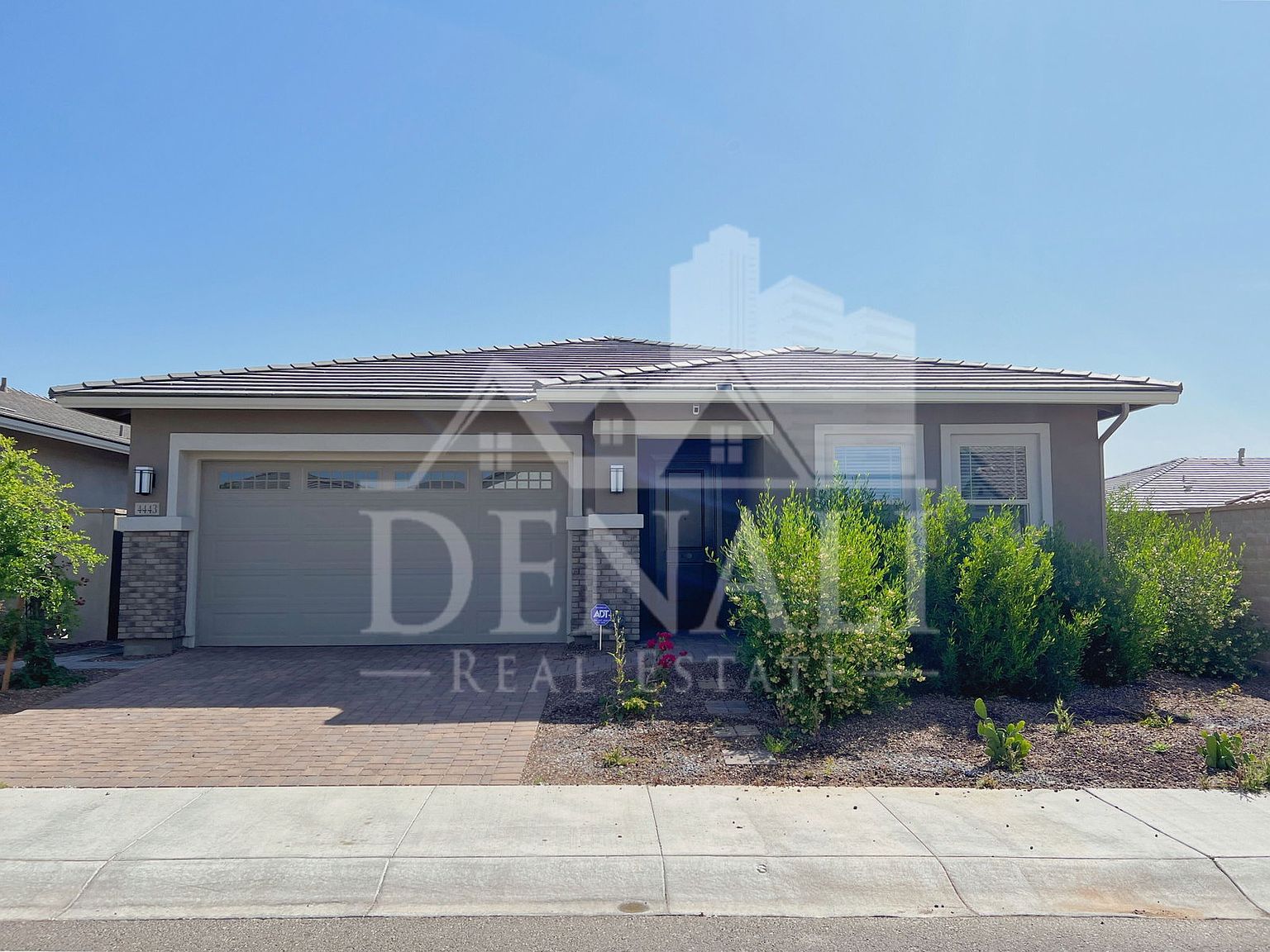 4443 N 201st Ave Litchfield Park, AZ 85340 photo 2