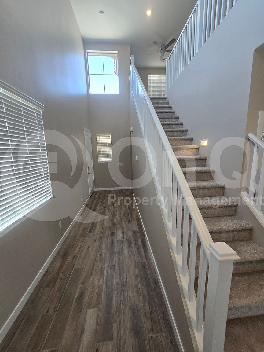 3189 S 180th Ln Goodyear, AZ 85338 photo 4