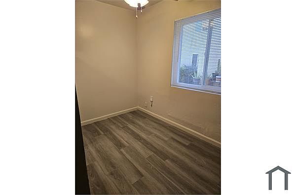 700 Richmond Ave photo 3