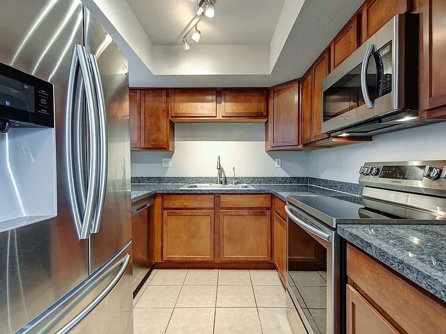 8256 Arabian Trl photo 5