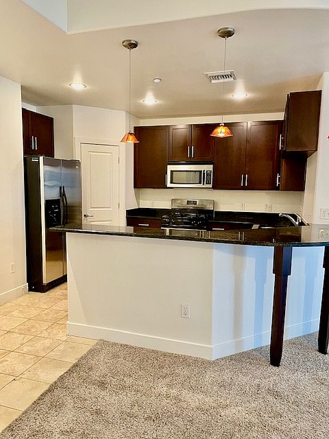 945 E Playa Del Norte Dr photo 2