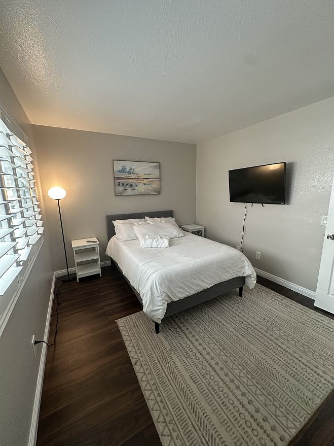 10220 Keoki St photo 4