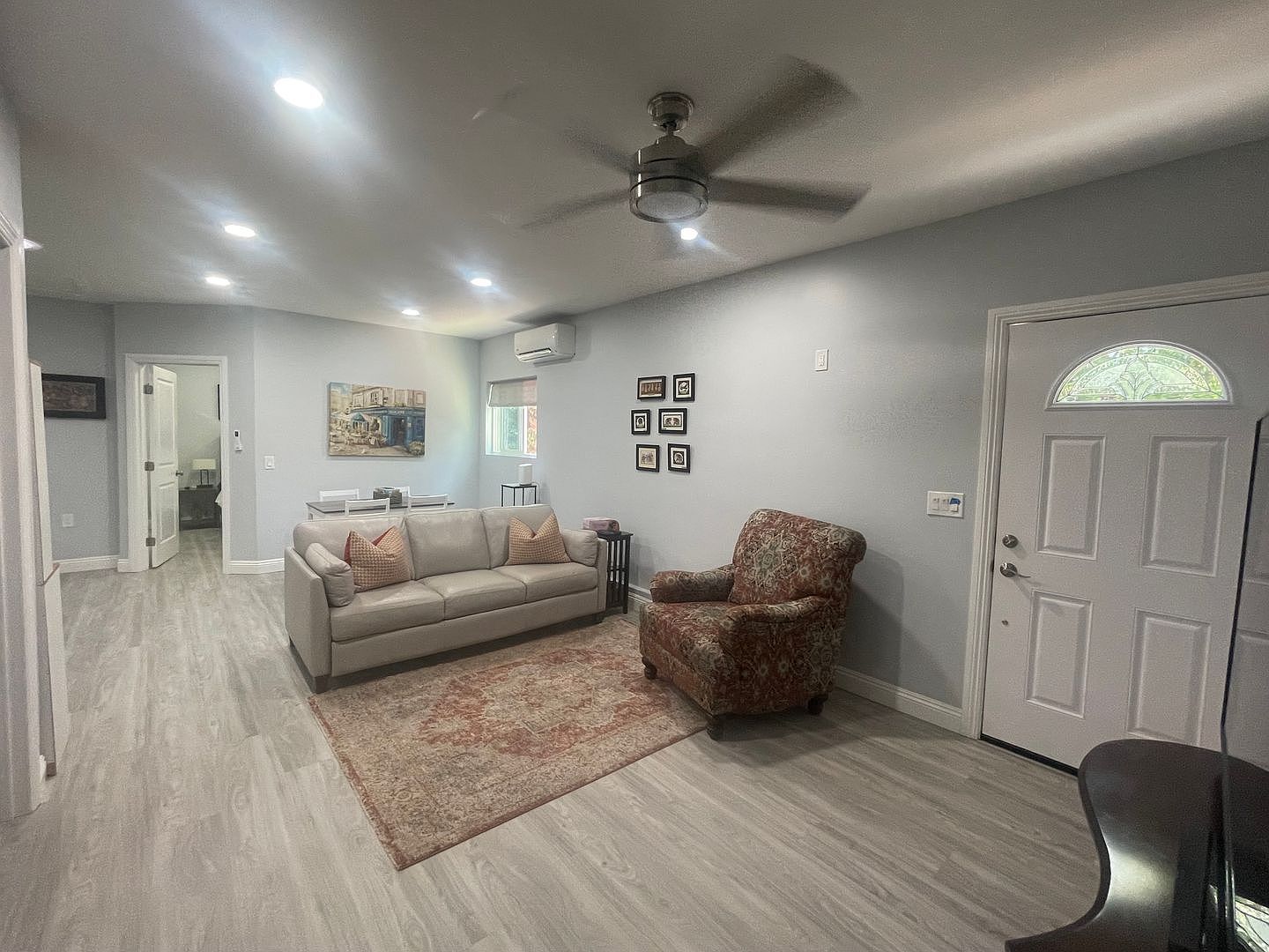 Three Bedroom , Two Bath Adu In Beautiful La Mesa! photo 3
