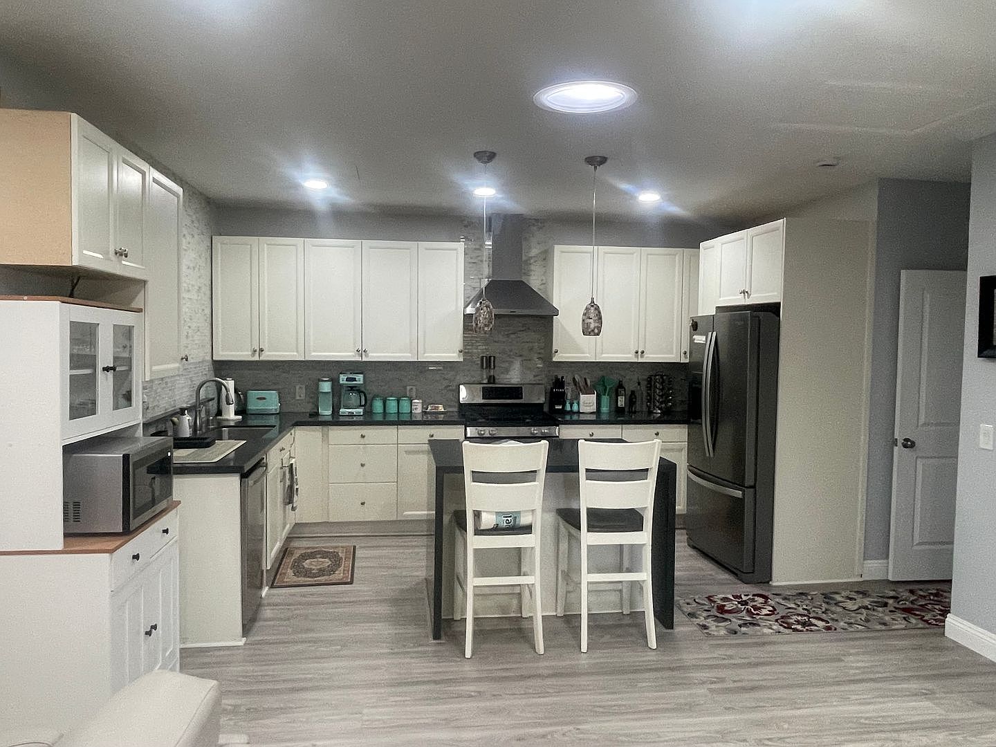 Three Bedroom , Two Bath Adu In Beautiful La Mesa! photo 5