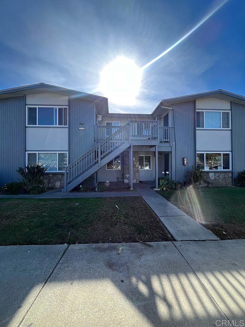 333 Lansing Cir photo 4