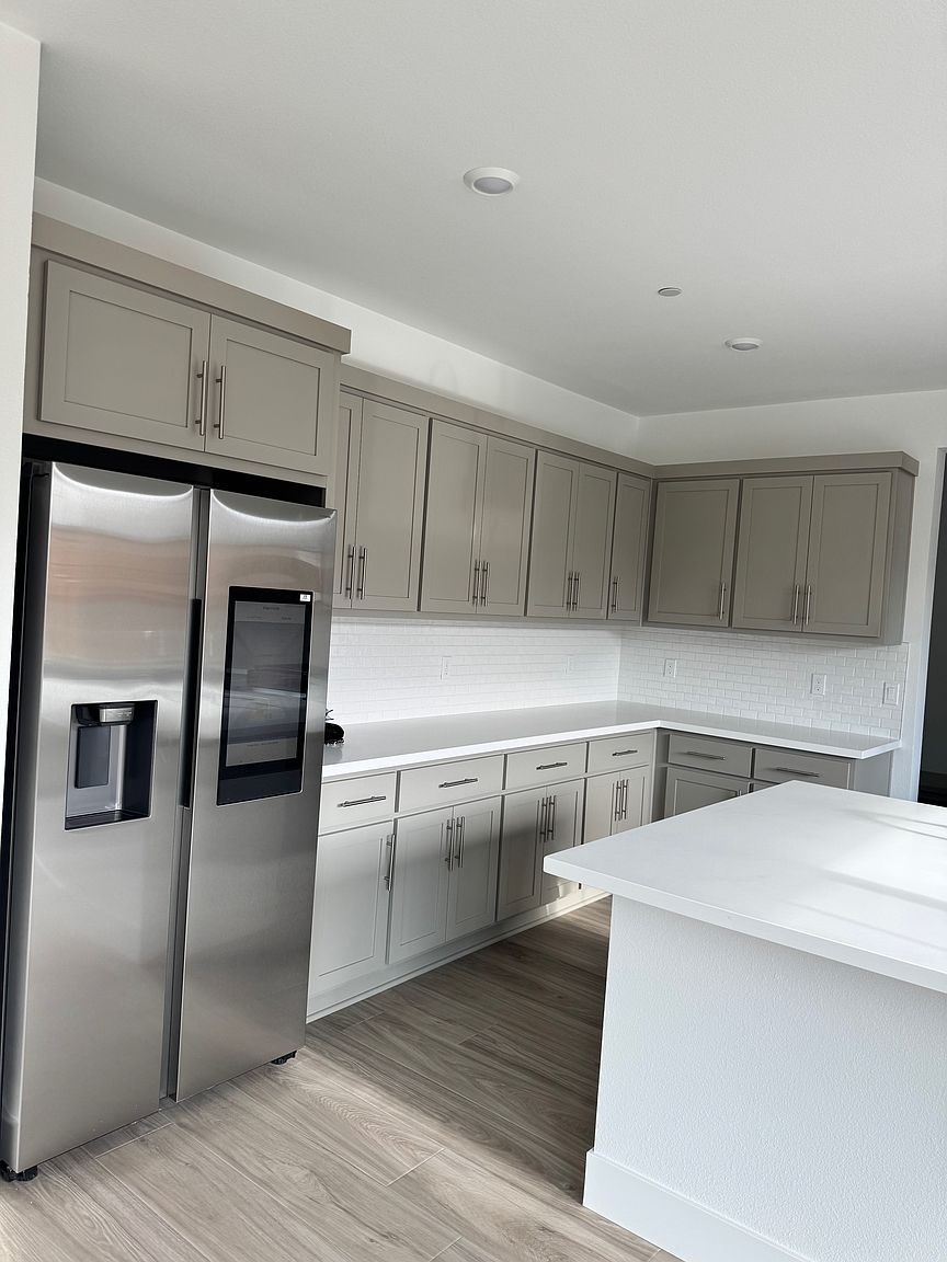 2912 Dapper St photo 5