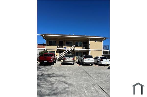 1608 Valle Vista Ave photo 2