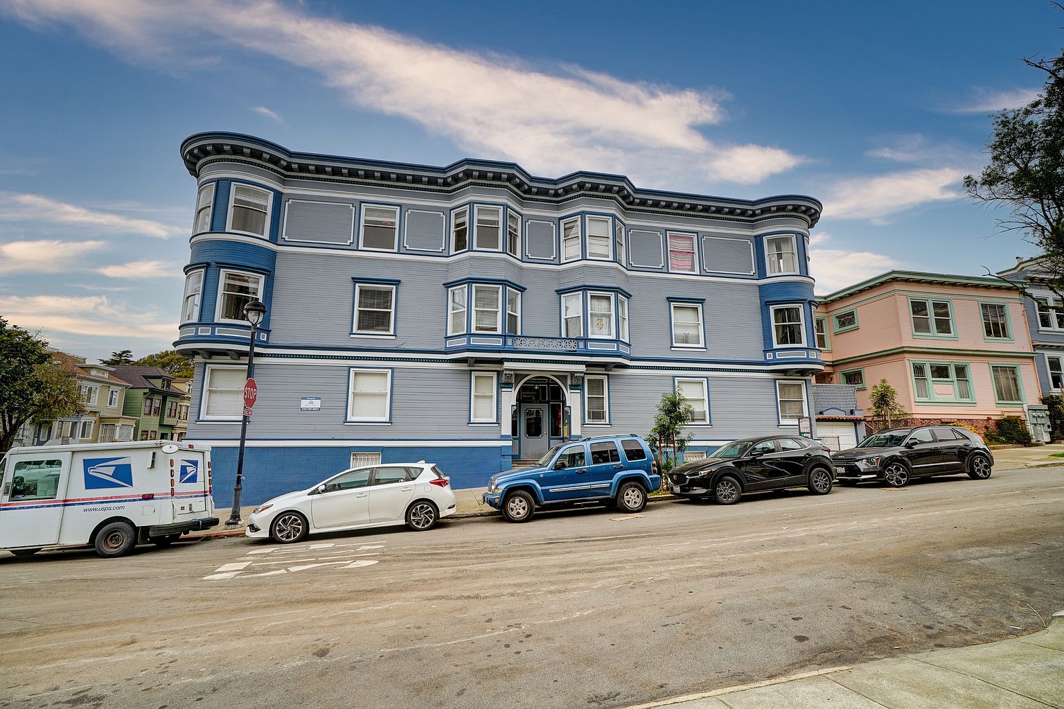 3BR/1BA Apartment on Hugo St · San Francisco photo 2