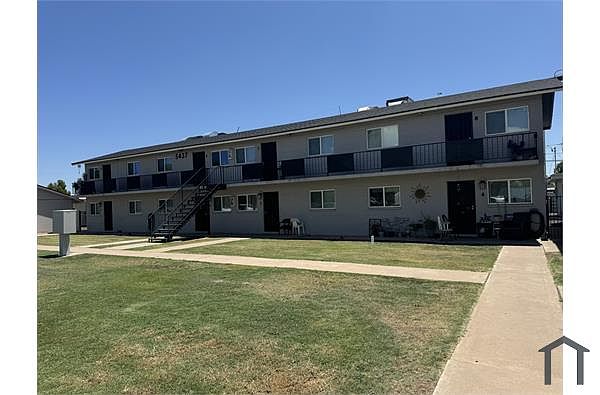 Orangewood Apartments photo 4