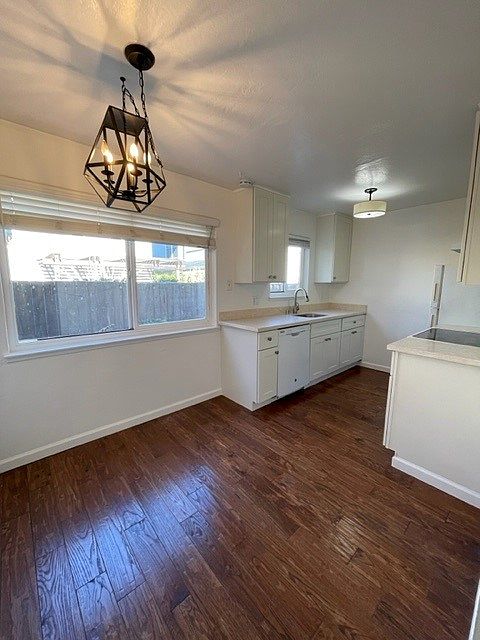 2BR/1BA Apartment on Paloma Ave · Burlingame photo 3