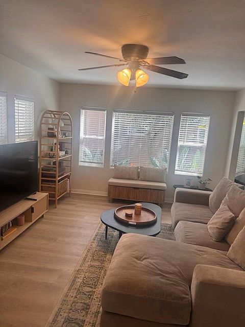 1610 Upas St photo 4