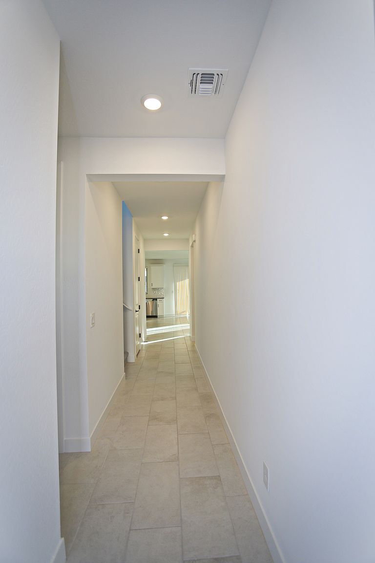 745 W Sparrow Dr Queen Creek, AZ 85140 photo 5