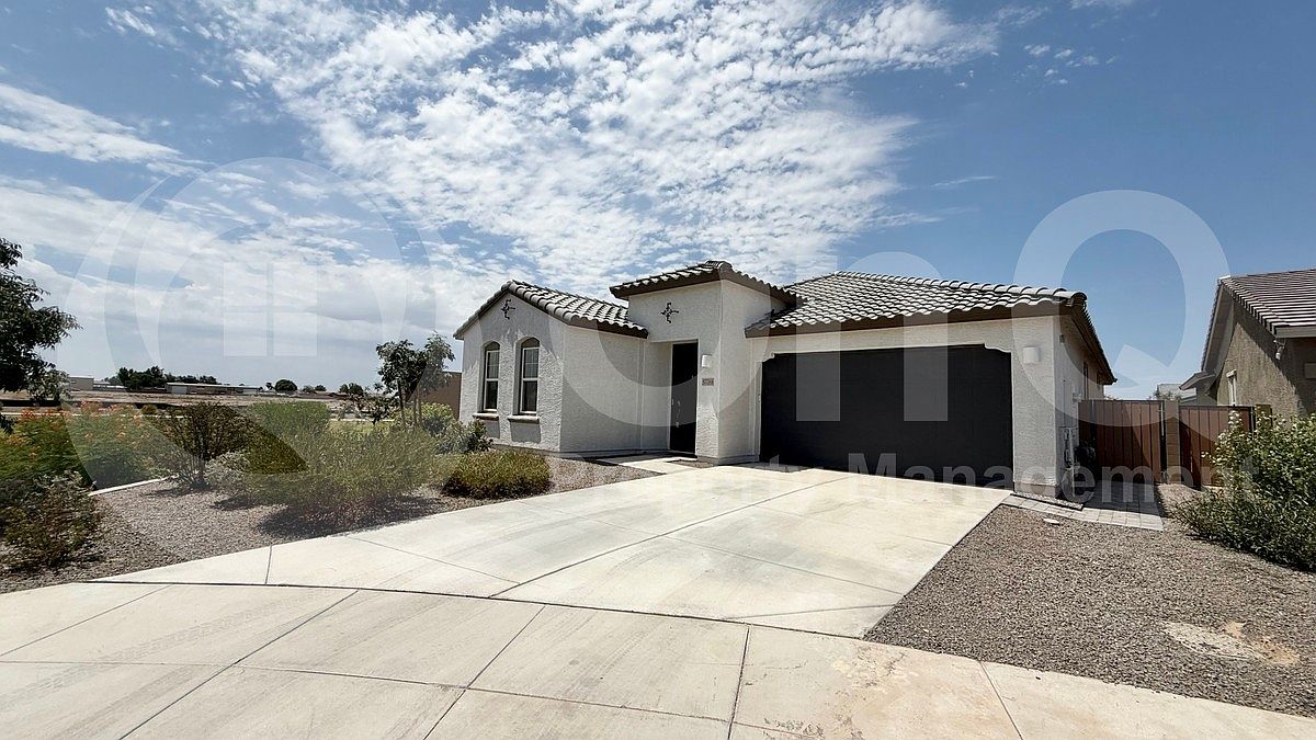 37788 N Yearling Ln photo 5