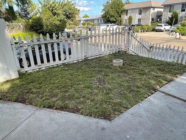 1940 Thomas Ave photo 3
