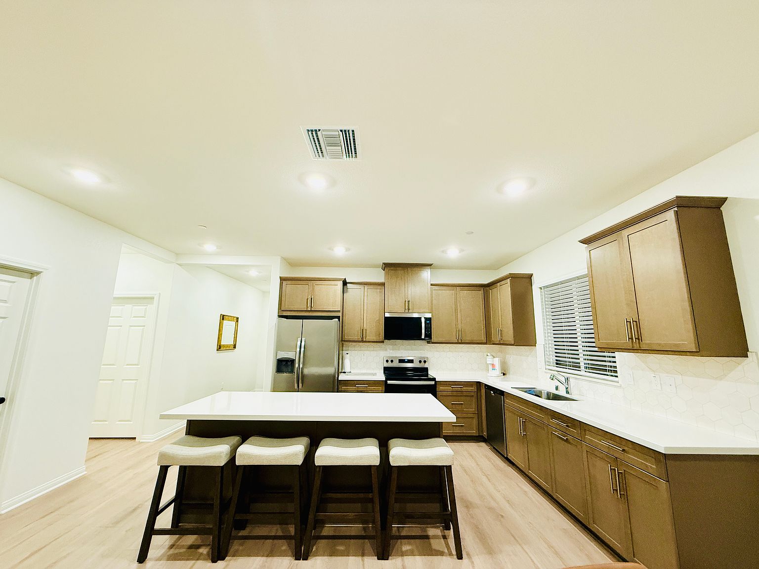 29343 Windy Willow Ln photo 2