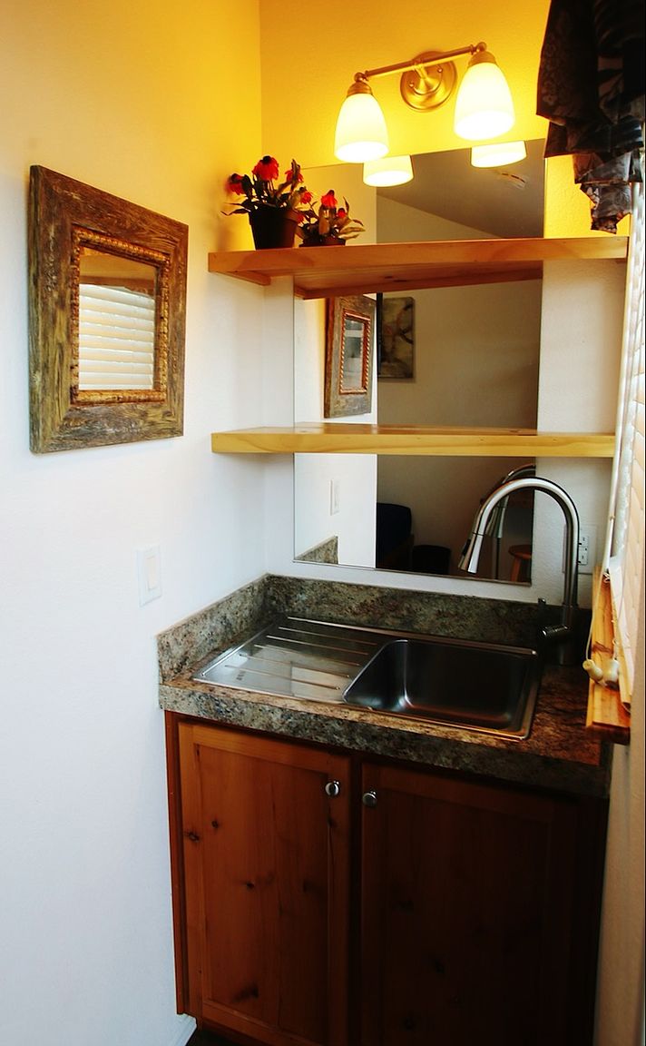 1113 Pine St Space 11 photo 3