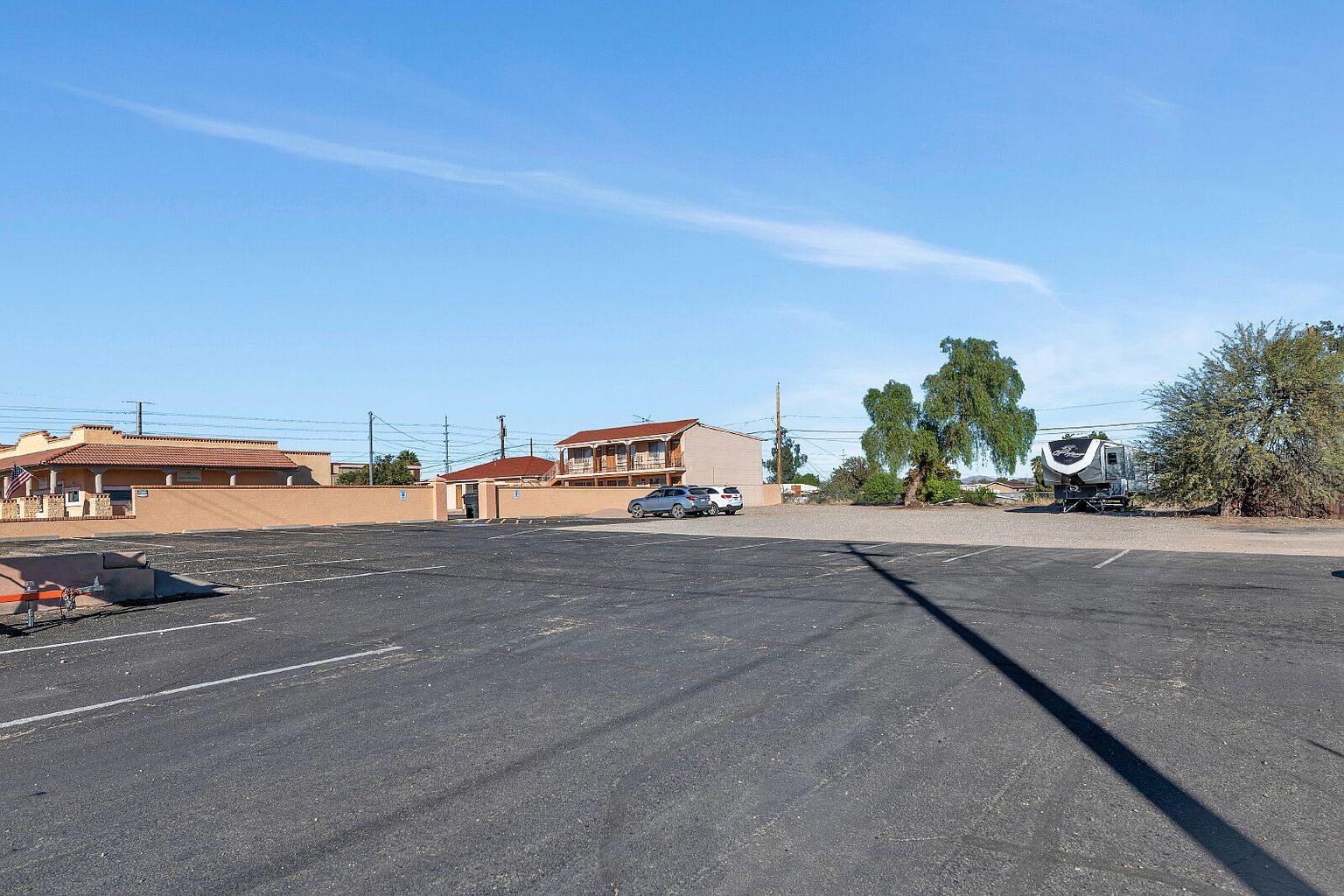 778 W Wickenburg Way photo 3