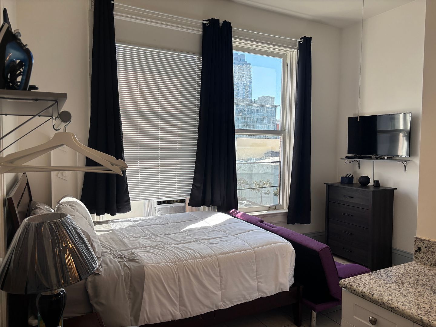 444 G St photo 4