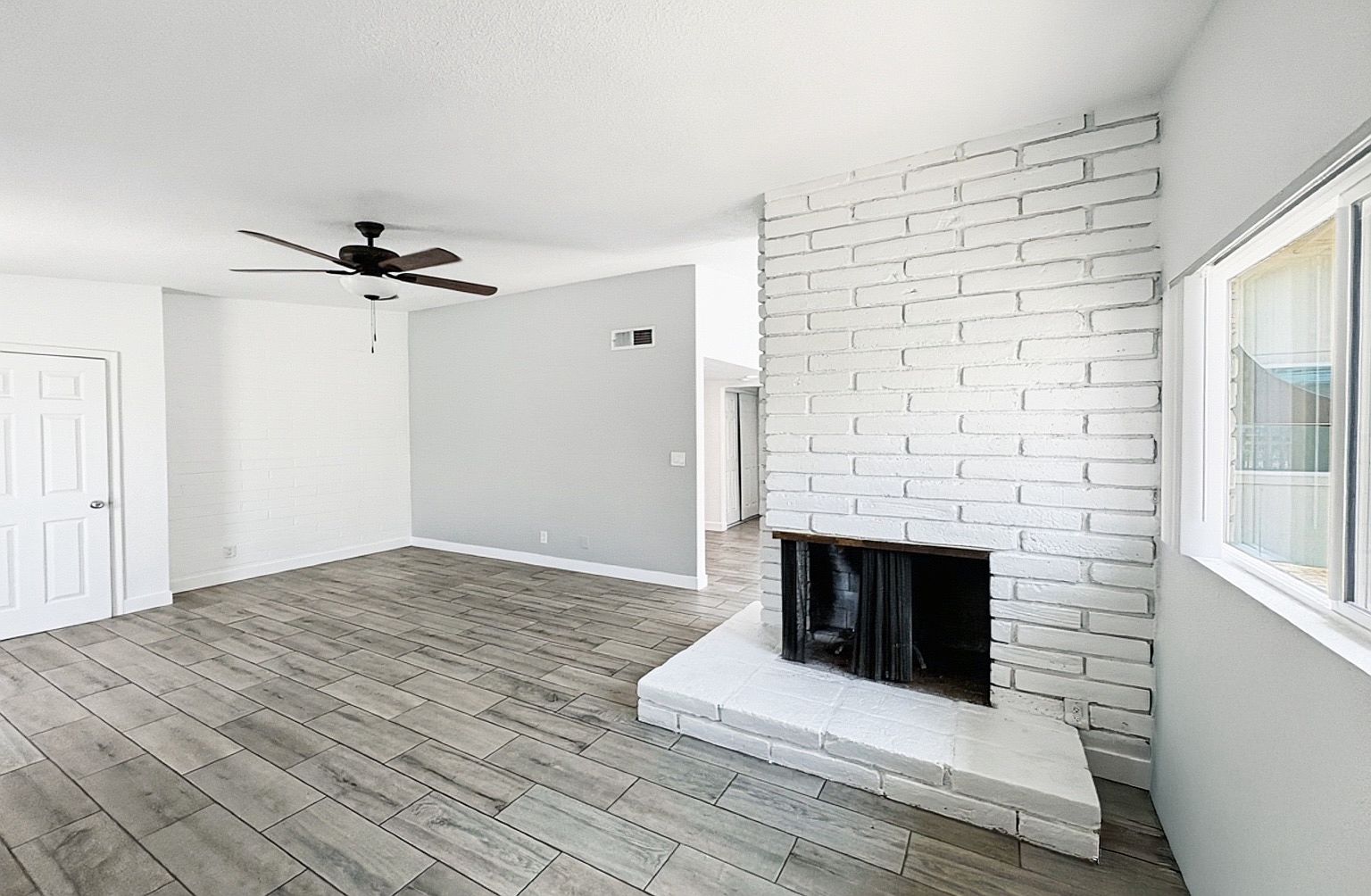 Fireside Apartments photo 3