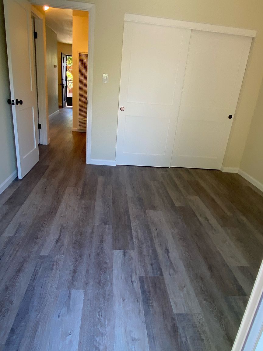 2008 W F St photo 5