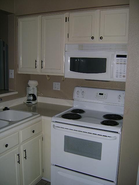 4901 S Calle Los Cerros Dr photo 3
