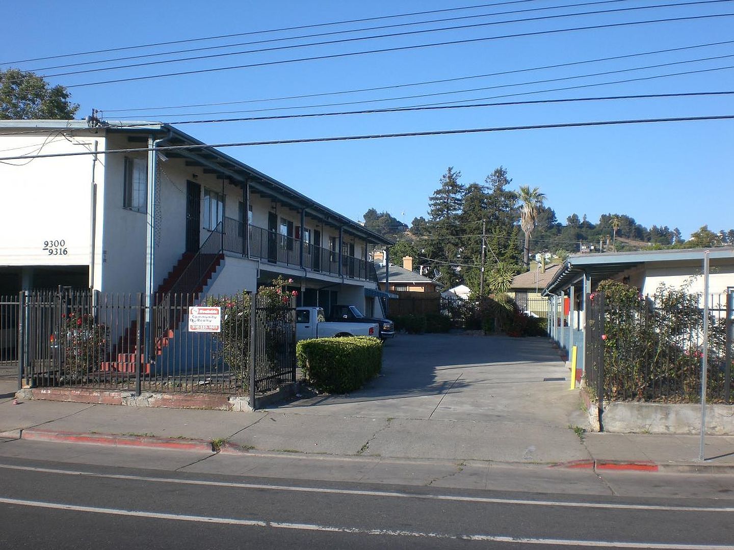 9300 Bancroft Ave unit 9308 photo 3