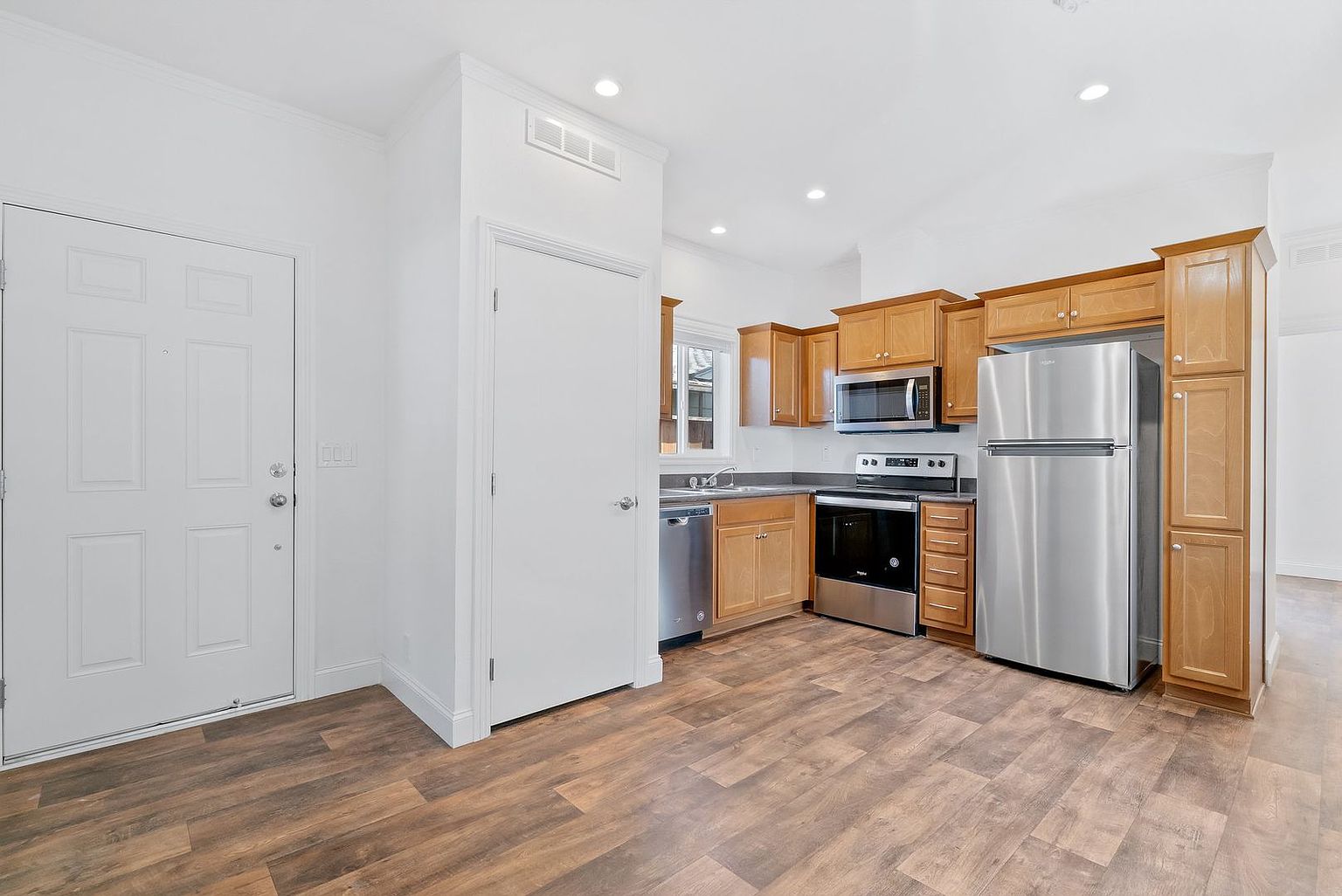 320 California St unit 324 photo 4