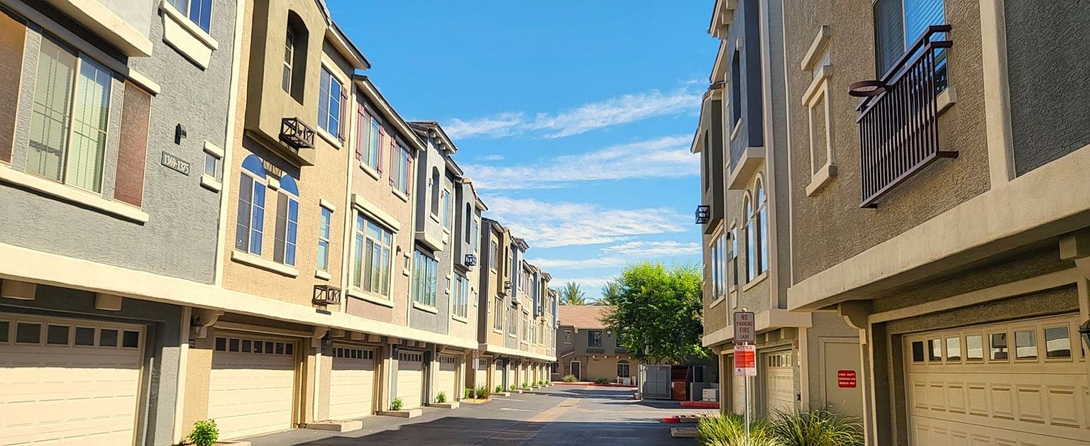 2 BD/2.5BA MESA TOWNHOME FOR RENT! photo 2