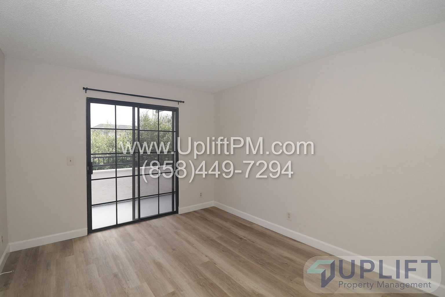 148 4th Ave photo 5