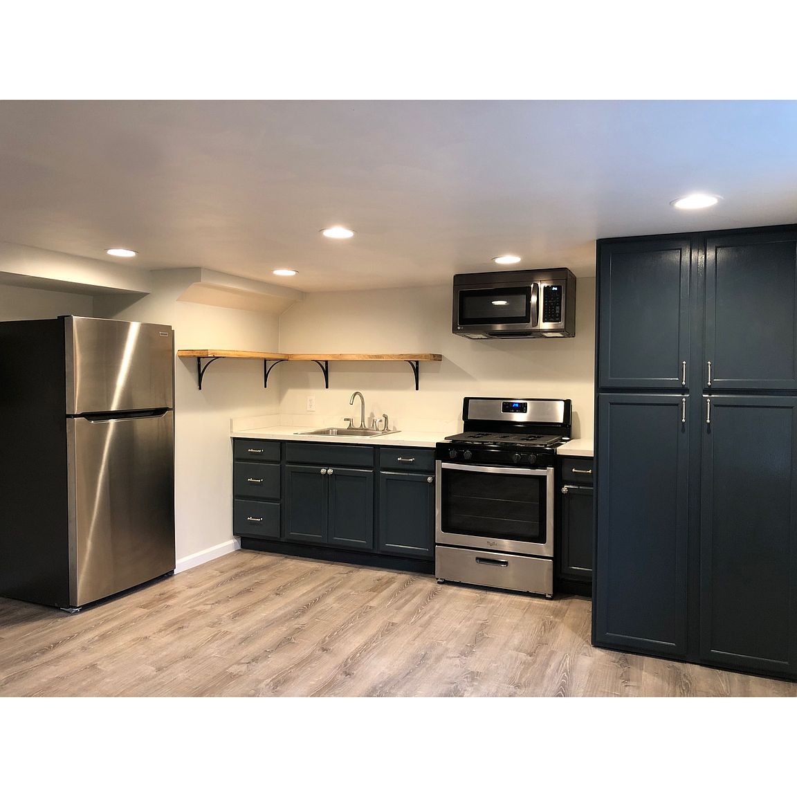 835 Lewis Rd Santa Rosa, CA 95404 photo 3