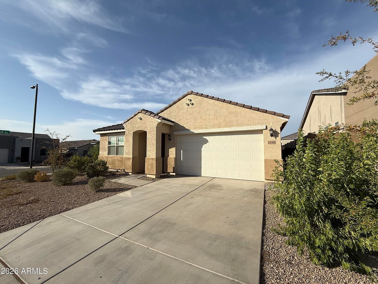 4248 W Brenley Dr photo 3